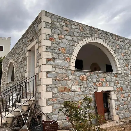 Theoni Garden House Kyparissos (Laconia)