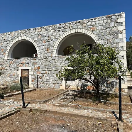 아파트 Theoni Garden House Kyparissos (Laconia)