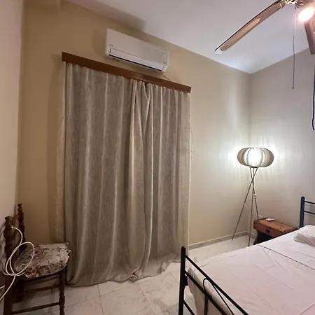 Theoni Garden House *