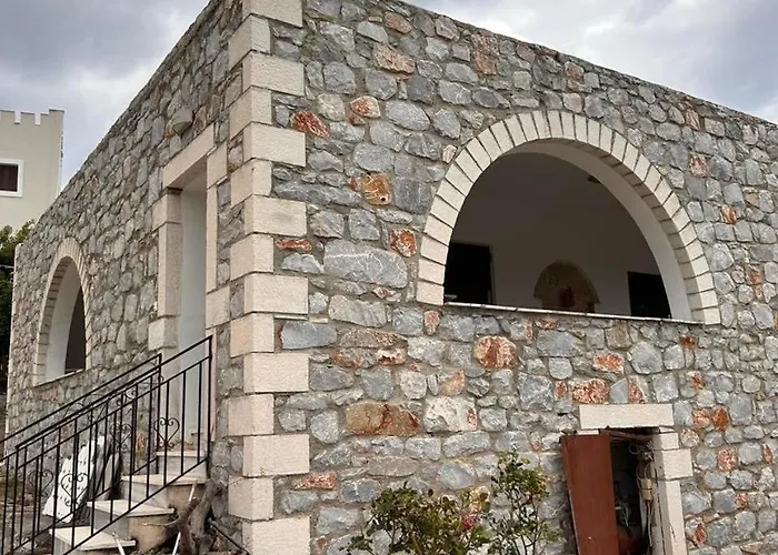 Theoni Garden House Kyparissos (Laconia)