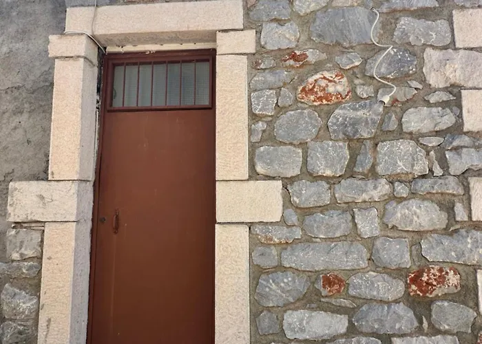 Theoni Garden House Апартаменты Кипариссос