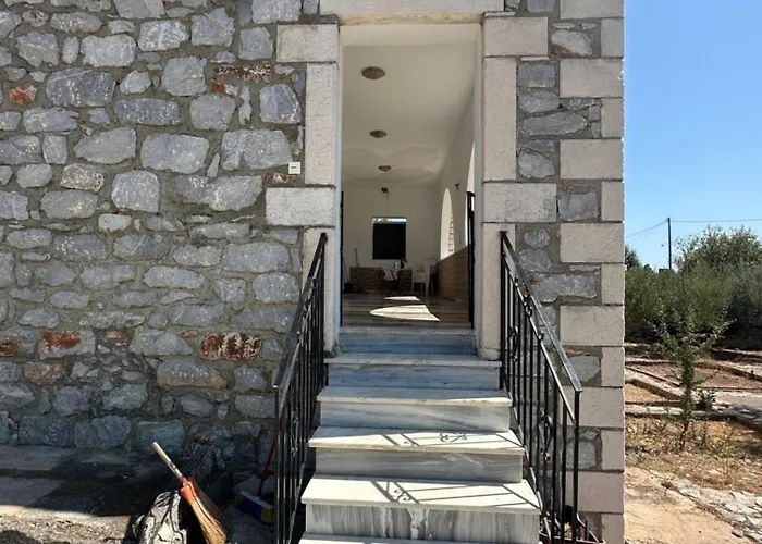 Theoni Garden House Kyparissos (Laconia)