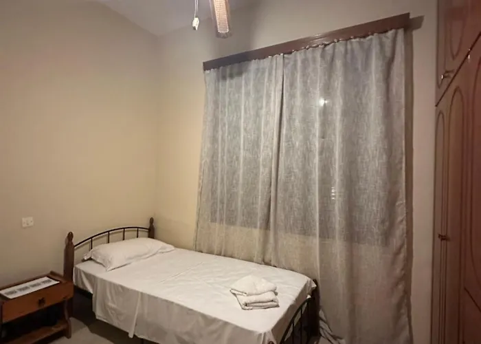 Theoni Garden House *