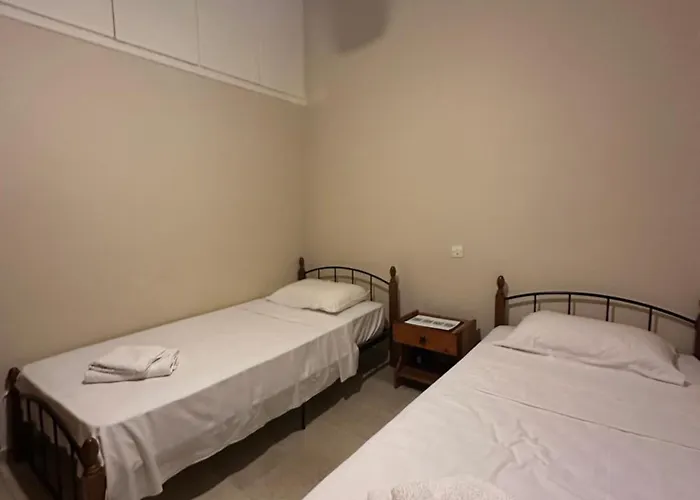 Theoni Garden House شقة Kyparissos (Laconia)